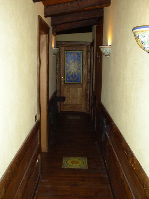 Malchina Agriturismo Mezzaluna מראה חיצוני תמונה