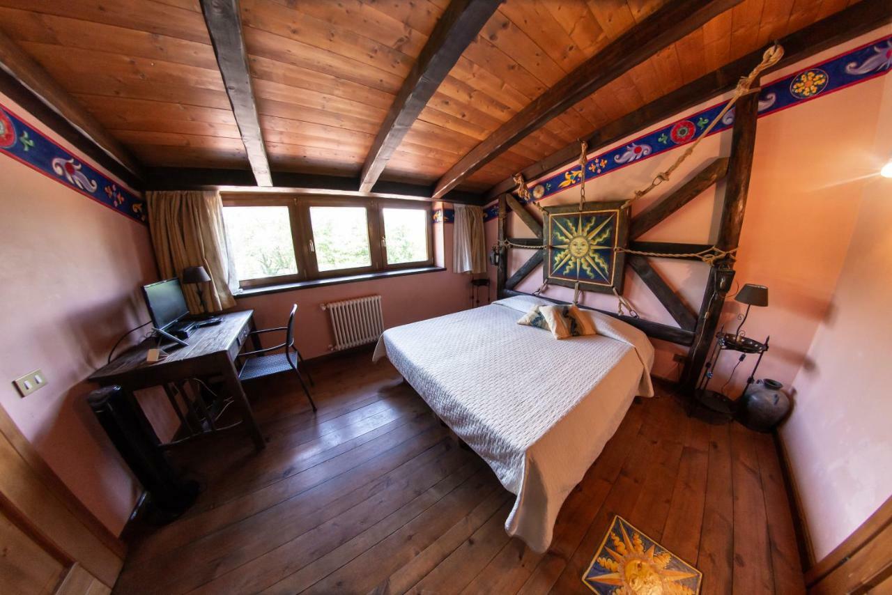 Malchina Agriturismo Mezzaluna מראה חיצוני תמונה